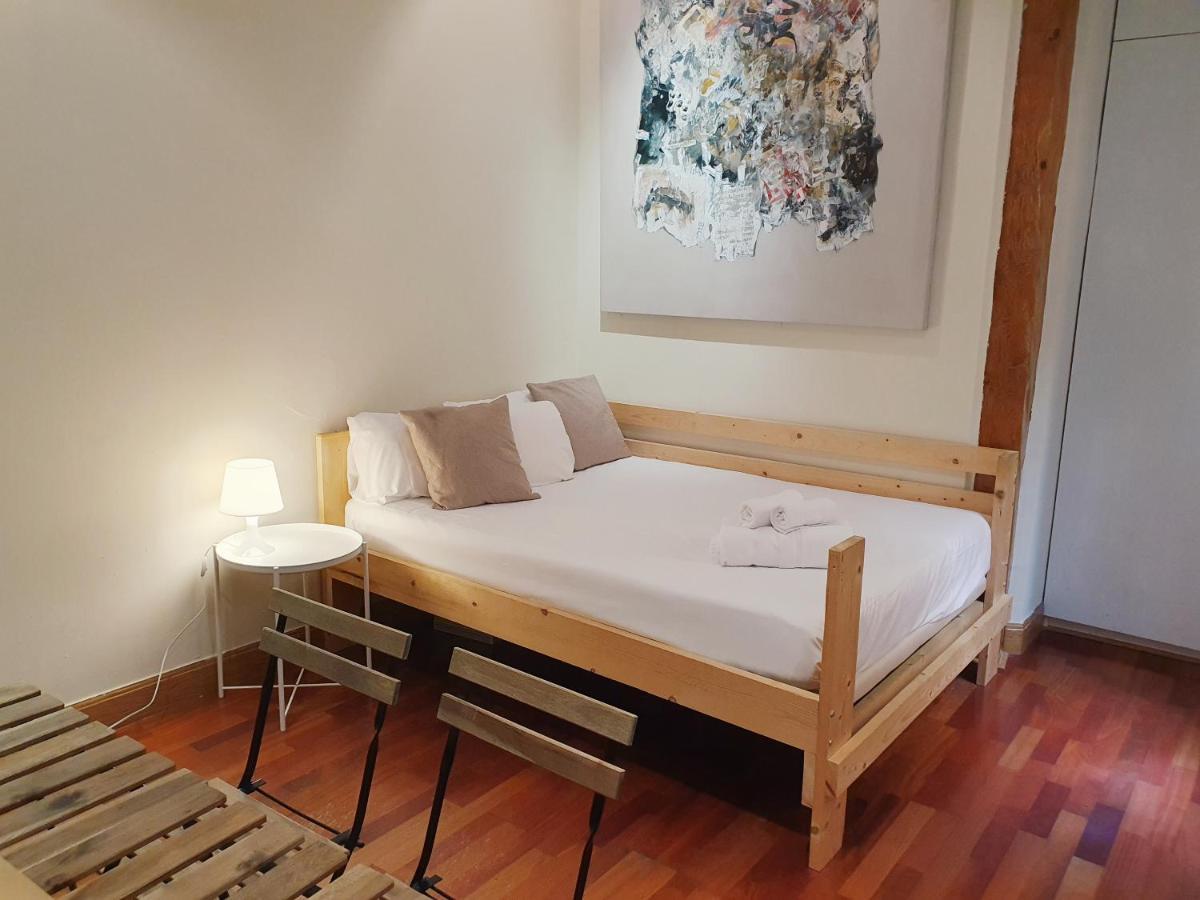 Enjoy A Cosy Studio In Malasana Bar Madrid Exterior photo